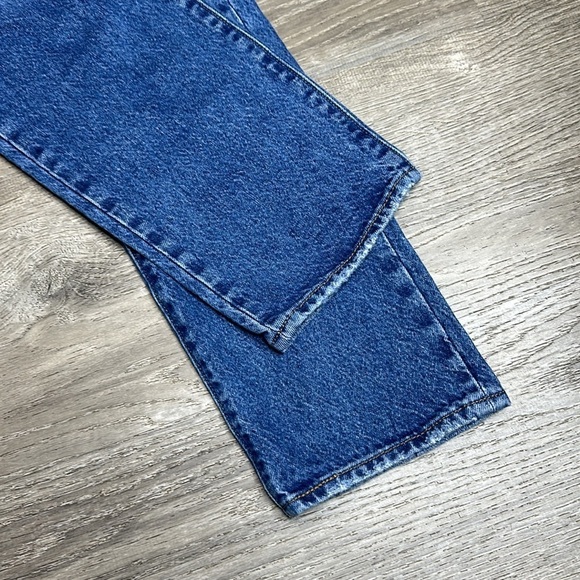 Levi’s Premium Wedgie Straight Fit Women’s Jeans Distressed Medium Wash Size 28 - Picture 6 of 13